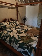 Mahina Lodge