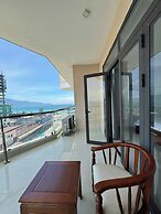 Cocorico Da Nang Beach Hotel