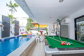 Hunter Hide Pool Villa