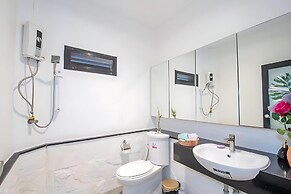 Hunter Hide Pool Villa
