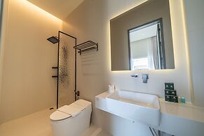 Pool villa with slide karaoke kitchen