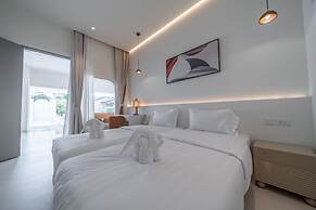 Pool villa with slide karaoke kitchen