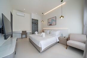 Pool villa with slide karaoke kitchen