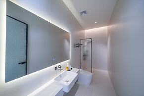 Pool villa with slide karaoke kitchen