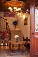 Milat Cave Hotel