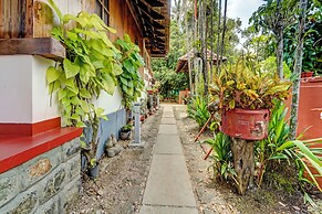 Alaya Stays Palm Dale by the Backwaters