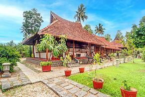 Alaya Stays Palm Dale by the Backwaters