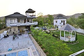 Popli Paradise Resort