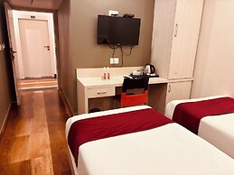 Hotel Chariot Inn