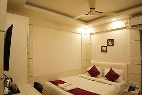 Hotel Chariot Inn