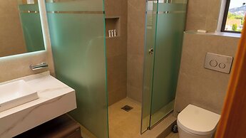 Abrish Hotel and Apartment