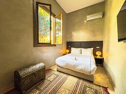 Riad Tonaroz