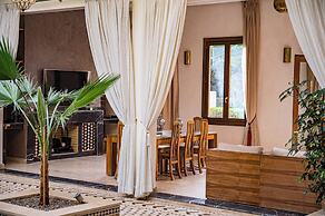 Riad Tonaroz