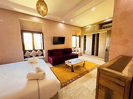Riad Tonaroz