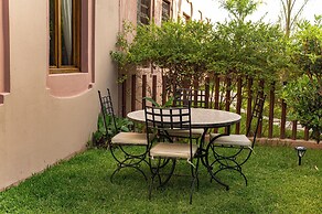 Riad Tonaroz