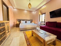 Riad Tonaroz