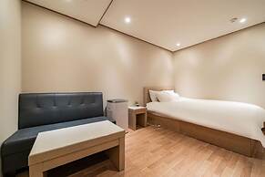 ANYANG IT CENTRO HOTEL