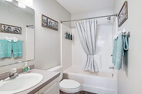 Walk to Ocean: Condo w/ Balcony in Myrtle Beach!