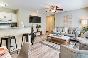Walk to Ocean: Condo w/ Balcony in Myrtle Beach!