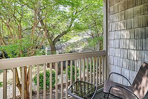 Walk to Ocean: Condo w/ Balcony in Myrtle Beach!