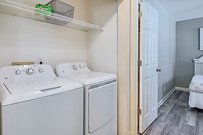 Walk to Ocean: Condo w/ Balcony in Myrtle Beach!