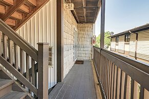Walk to Ocean: Condo w/ Balcony in Myrtle Beach!