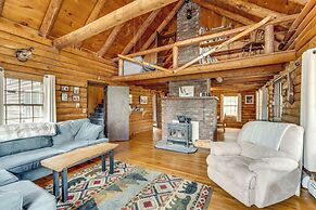 2 Mi to Lake Willoughby: Peaceful Log Cabin!