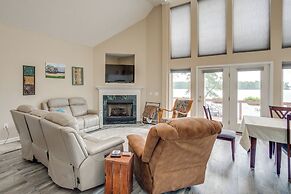 Deck & Views: Lake Murray Escape in Chapin!