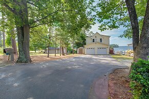 Deck & Views: Lake Murray Escape in Chapin!