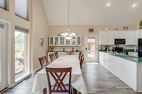 Deck & Views: Lake Murray Escape in Chapin!