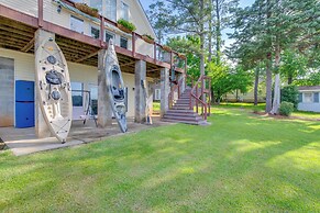 Deck & Views: Lake Murray Escape in Chapin!