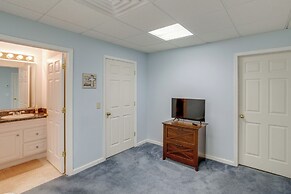 Deck & Views: Lake Murray Escape in Chapin!