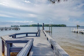 Deck & Views: Lake Murray Escape in Chapin!