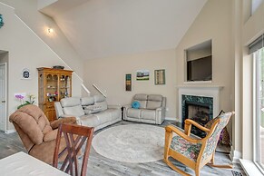 Deck & Views: Lake Murray Escape in Chapin!