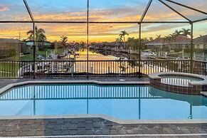 Lanai & Pool: Sunset-view Hideaway in Punta Gorda