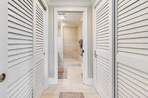 Hike, Swim & Explore: Mtn-view Condo in Gatlinburg