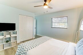 Swim, Fish, Shop & More: Port Charlotte Retreat!