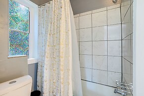 1 Mi to Downtown Lynchburg: Cozy Apt w/ Pool