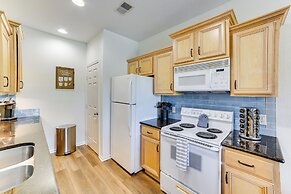 4 Mi to Branson Landing: Resort Condo w/ Balcony