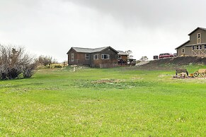 Fishing & Views: 'river Paradise' in Dubois!
