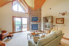 Mountain Condo 2 Mi to Dtwn Banner Elk w/ Views!