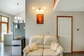 Private Yard & Grill: Quiet Getaway Near Albany!