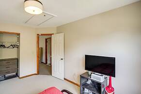 Private Yard & Grill: Quiet Getaway Near Albany!