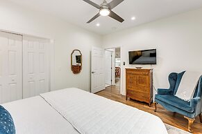 Cottage 3 Mi to Dry Falls: Bring Your Pup!