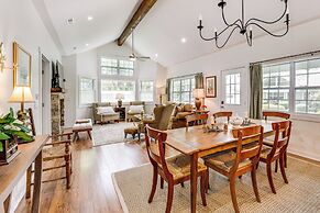 Cottage 3 Mi to Dry Falls: Bring Your Pup!