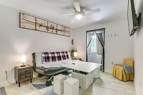 8 Mi to Manatee Park: Cozy Getaway in Lehigh Acres