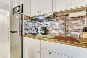 8 Mi to Manatee Park: Cozy Getaway in Lehigh Acres