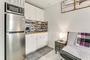 8 Mi to Manatee Park: Cozy Getaway in Lehigh Acres