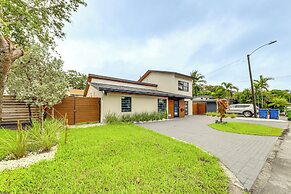 4 Mi to Beach: Chic Condo in Heart of Wilton Drive