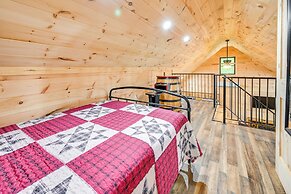 5 Mi to Mammoth Cave: Peaceful Retreat w/ Fire Pit